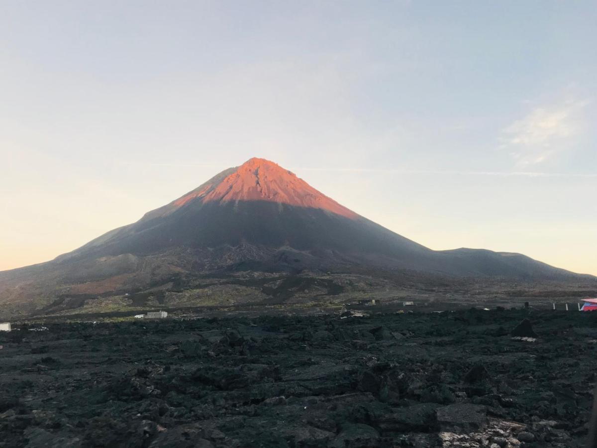 Pensao Repouso Alegre Turismo E Aventura Acomodação com café da manhã Portela Exterior foto