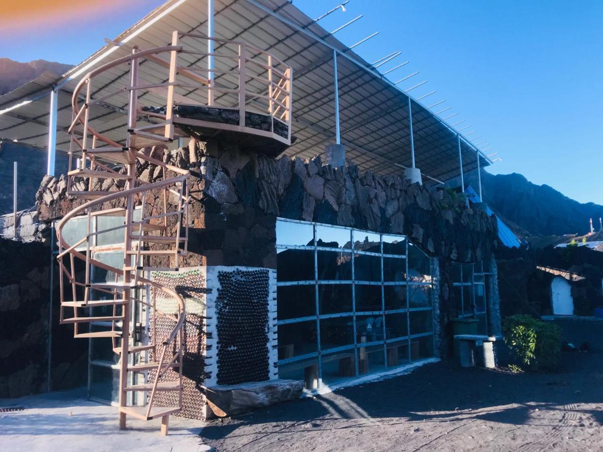 Pensao Repouso Alegre Turismo E Aventura Acomodação com café da manhã Portela Exterior foto